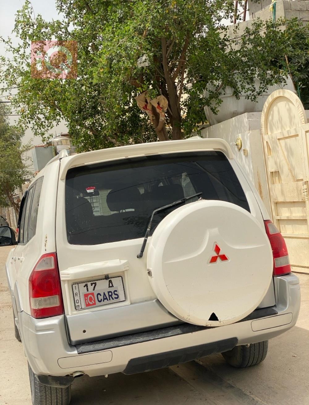 ميتسوبيشي باجيرو